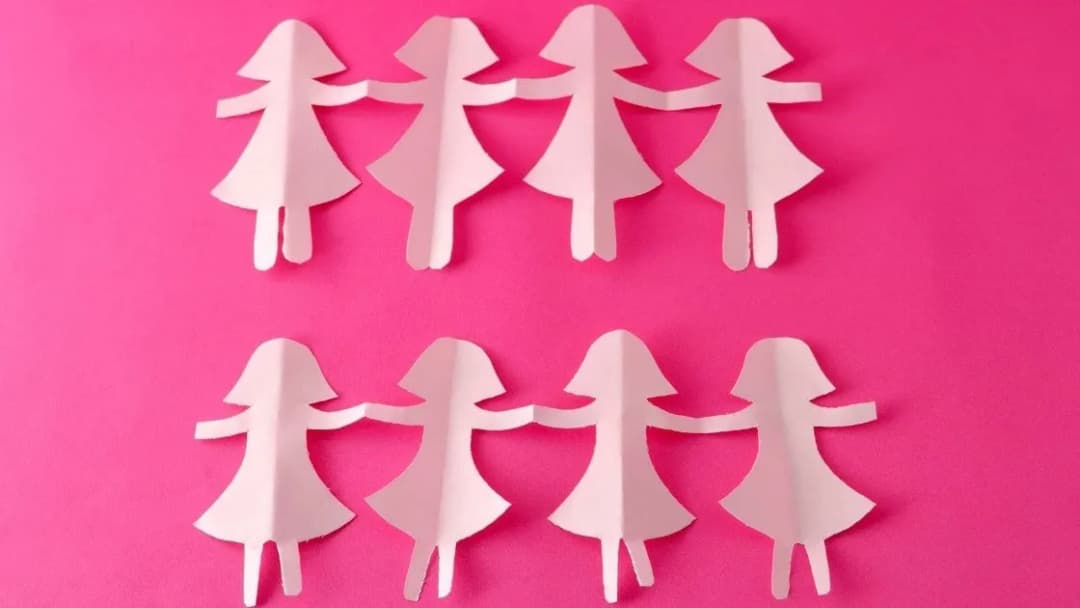 Pomysły na Dzień Kobiet do przedszkola, które zachwycą dzieci i mamy