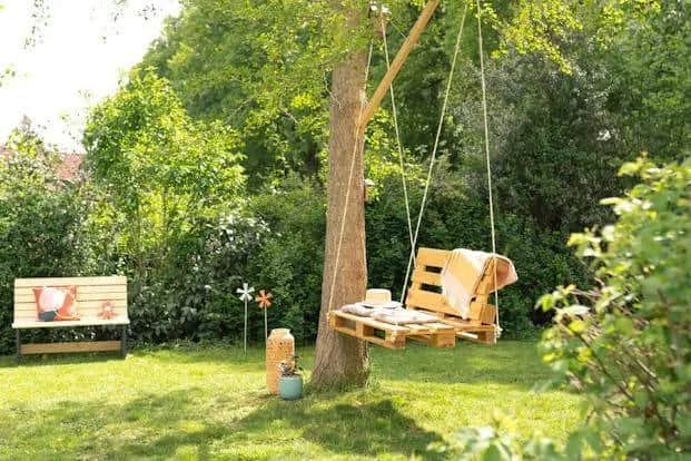 Jak zawiesić huśtawkę na drzewie bezpiecznie i łatwo dla dzieci