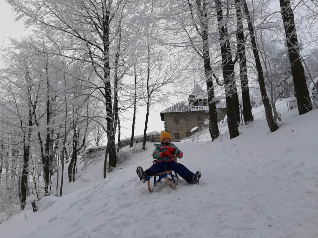 Gdzie na sanki z dzieckiem Dolnośląskie? Najlepsze i bezpieczne miejsca
