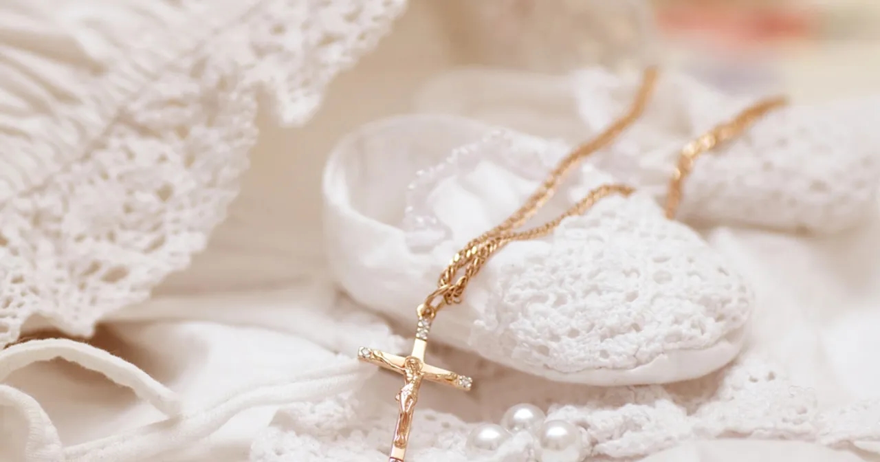 Czy dziecko z in vitro można ochrzcić? Poznaj ważne zasady i warunki